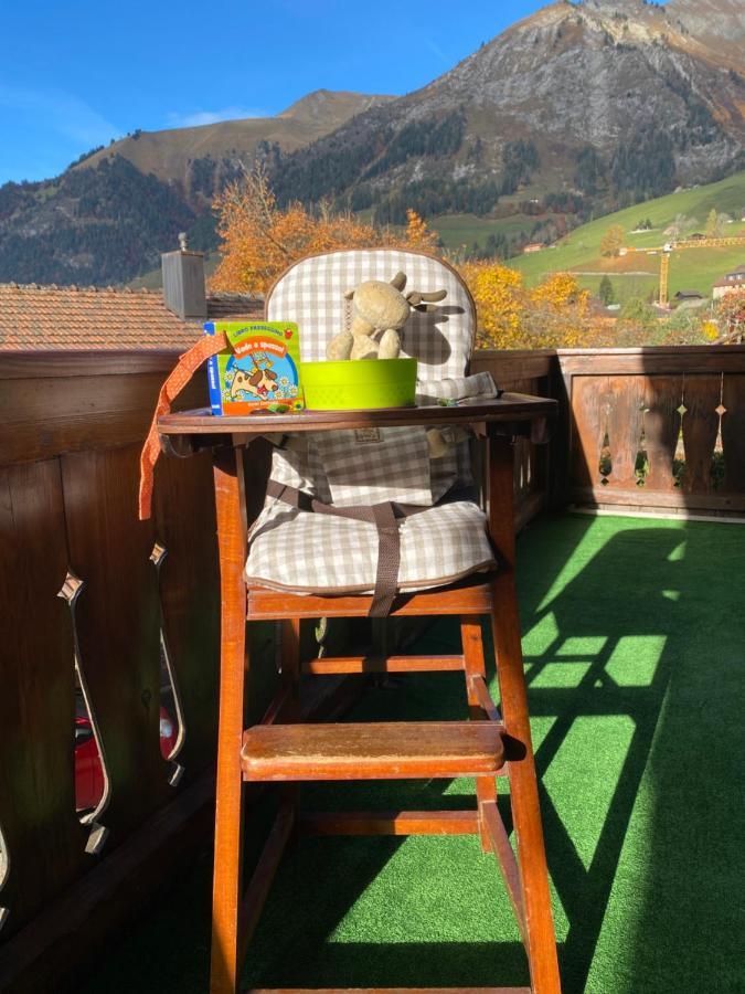 Wonderful Overlooking The Swiss Alps Apartment *