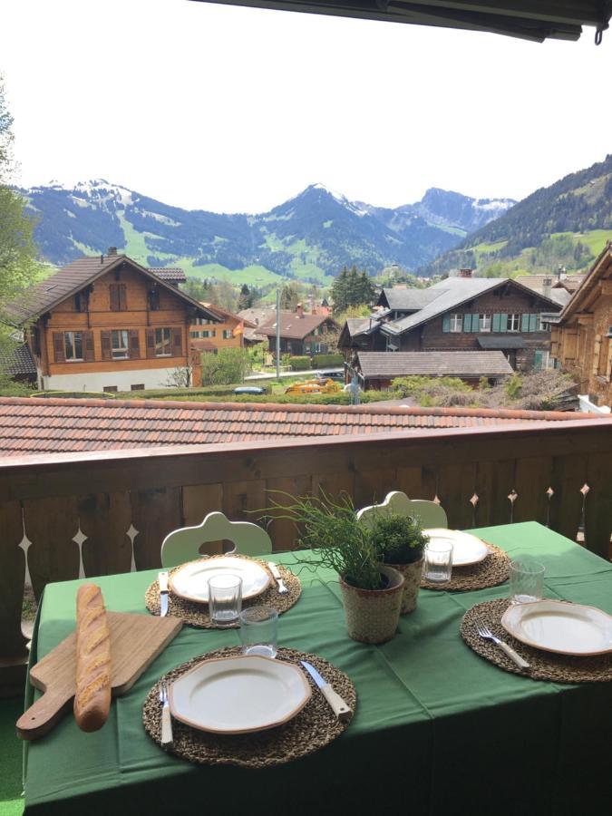 Wonderful Overlooking The Swiss Alps