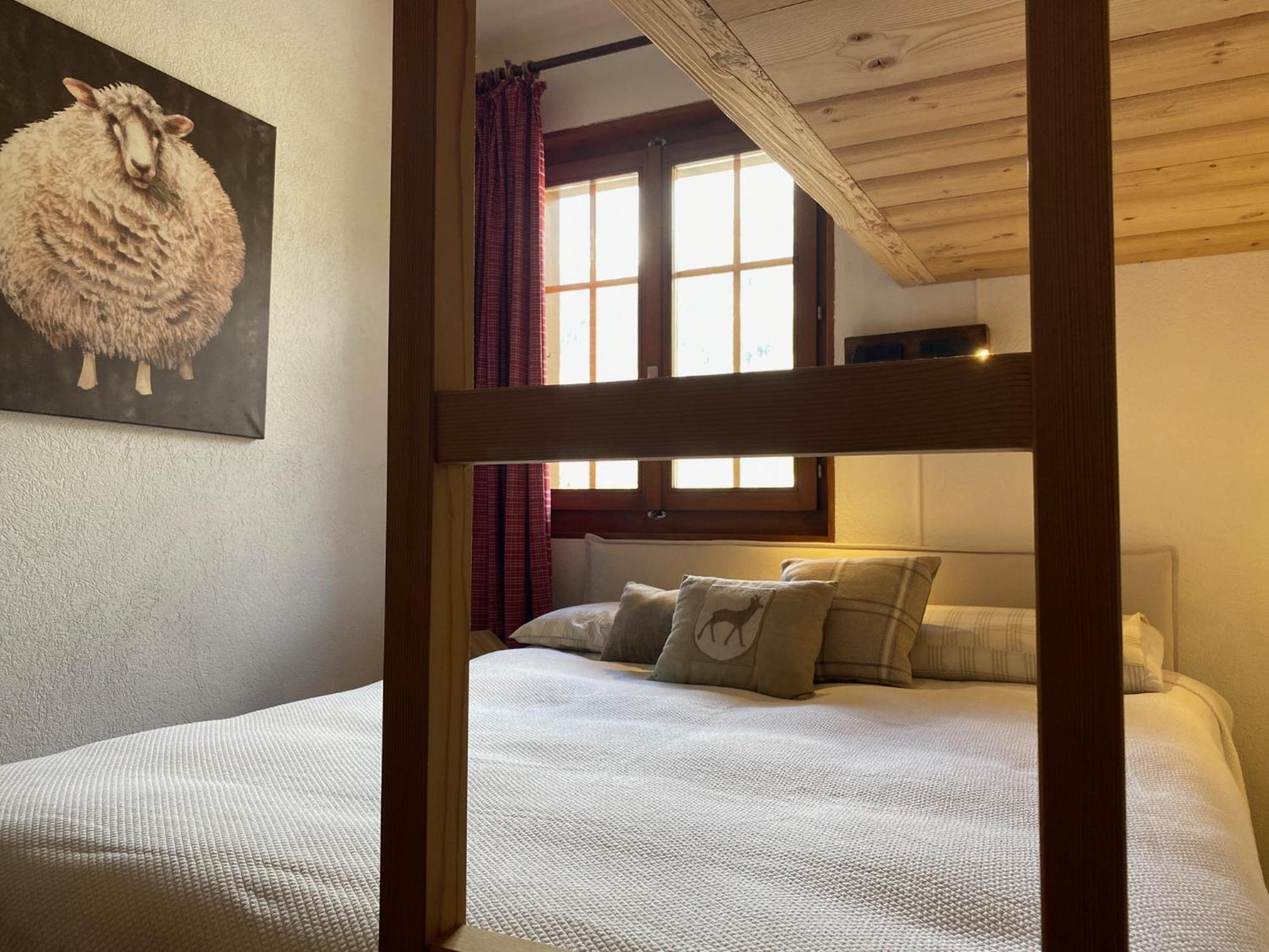 Wonderful Overlooking The Swiss Alps * Chateau-d'Oex